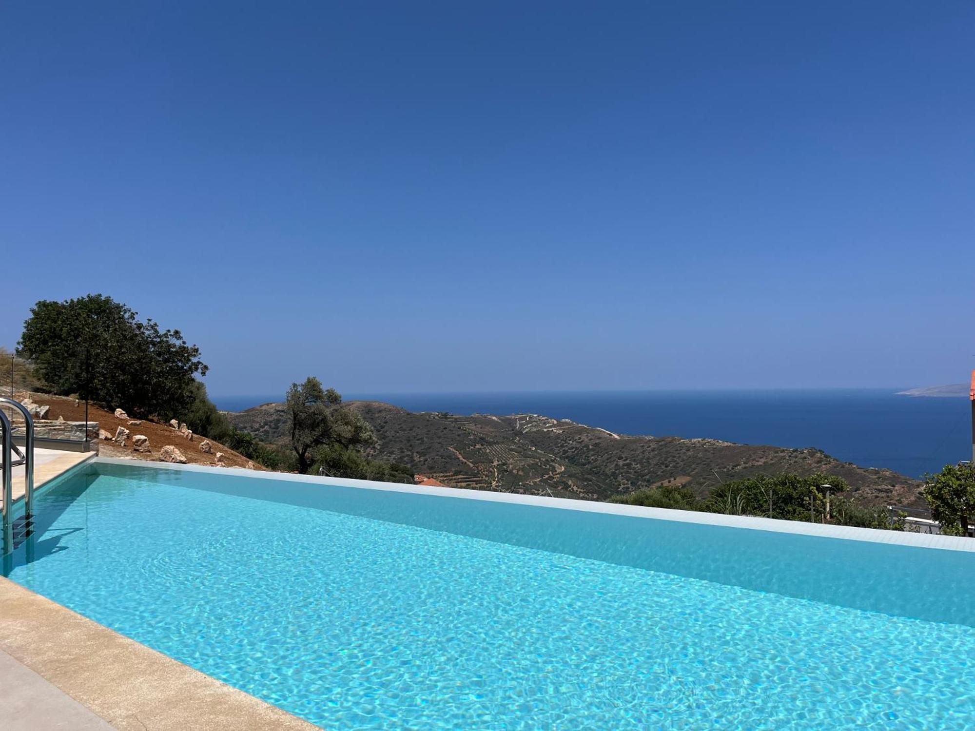 Plethora Luxury Suites Rodhiá 外观 照片