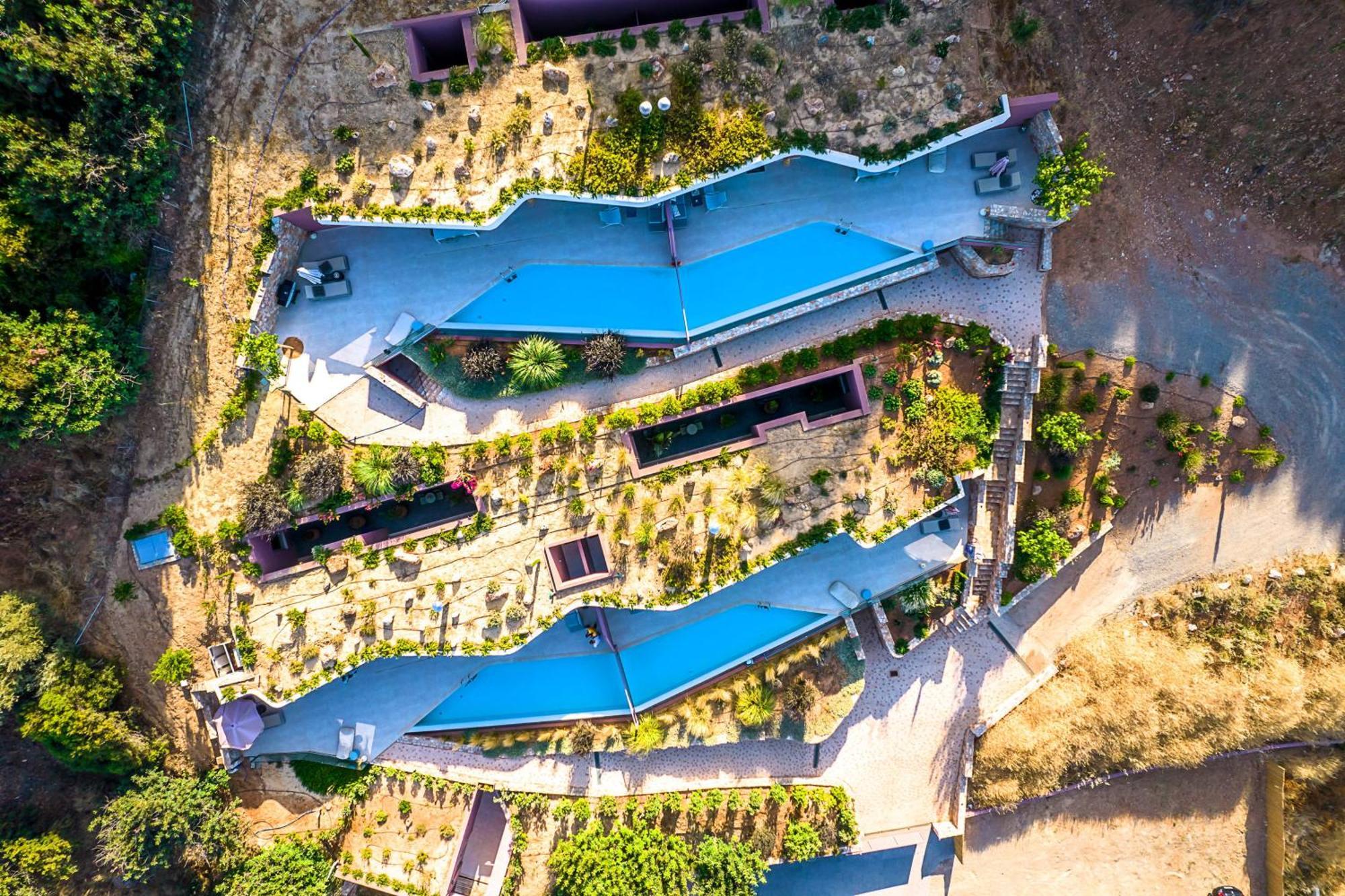 Plethora Luxury Suites Rodhiá 外观 照片